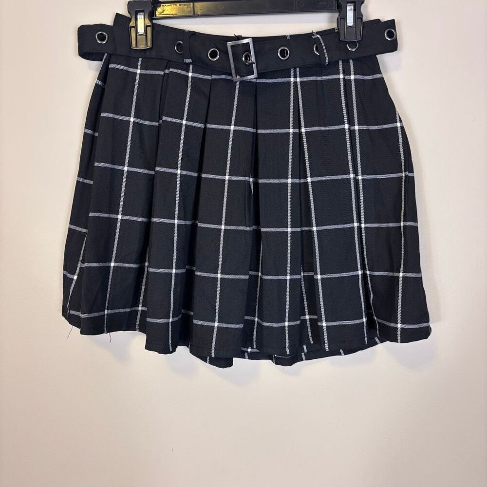 Hot Topic Black with White Window Pane‎ Plaid Pleated Mini Skirt Small